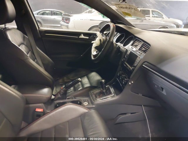 3VW547AU2GM063285 Volkswagen Golf Gti Autobahn W/performance Package 4-door