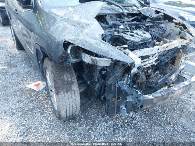 1C4PJMCS6HW636057 Jeep Cherokee Latitude 4x4