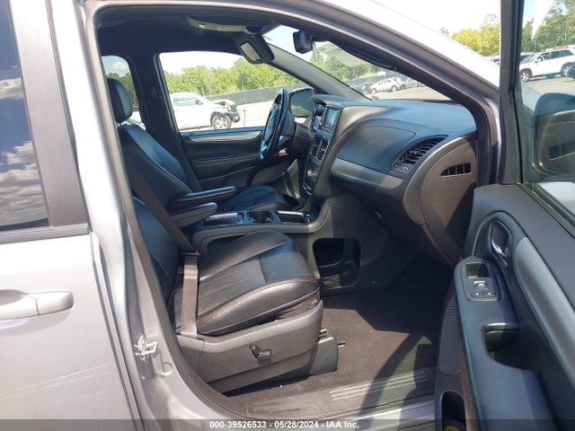 2C4RDGEG7KR765063 Dodge Grand Caravan Gt