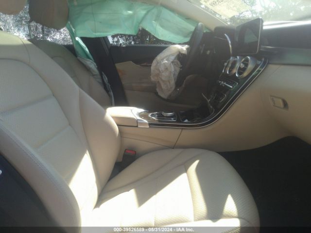 WDDWF8DB5LR557592 Mercedes-Benz C 300