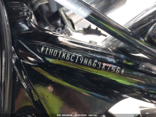 2022 HARLEY-DAVIDSON FLHX 1HD1KBC19NB638756 Photo 9