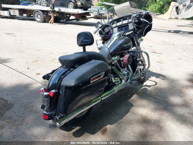 2022 HARLEY-DAVIDSON FLHX 1HD1KBC19NB638756 Photo 3