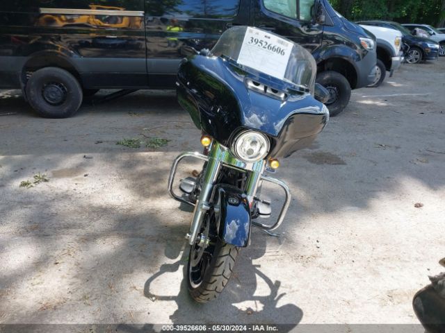 2022 HARLEY-DAVIDSON FLHX 1HD1KBC19NB638756 Photo 4