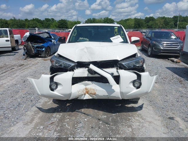 Toyota 4runner Sr5 Premium 2018 JTEZU5JR0J5190730 Image 12