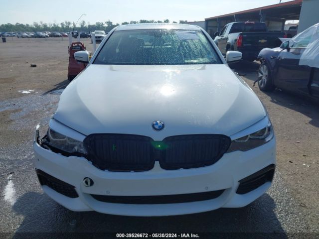 WBAJE5C55JWA94952 BMW 540I