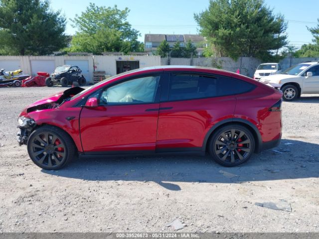 7SAXCBE63PF404438 Tesla Model X Plaid Tri Motor All-wheel Drive