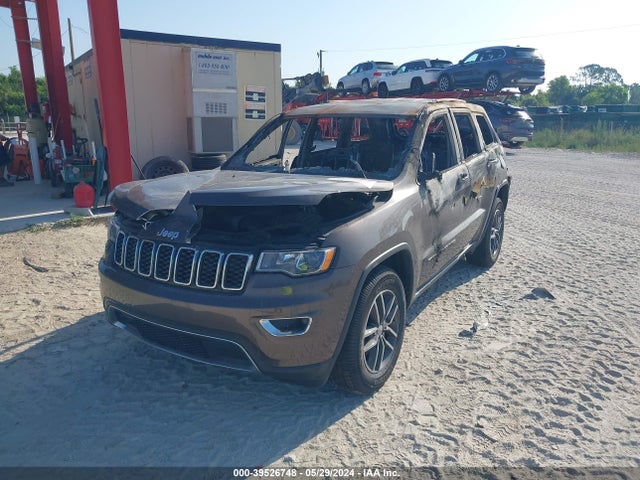 1C4RJEBGXJC392349 Jeep Grand Cherokee Limited 4x2