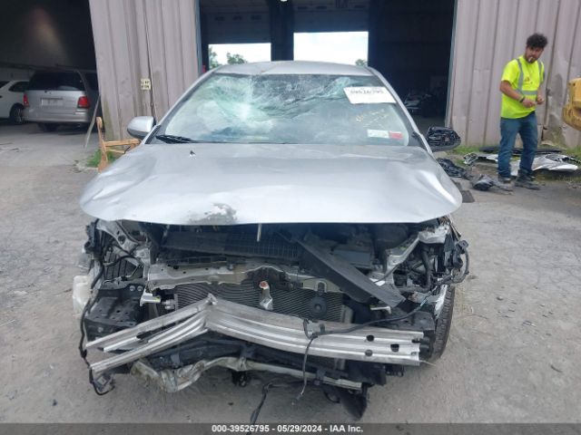 5YFEPRAE8LP121563 Toyota COROLLA LE