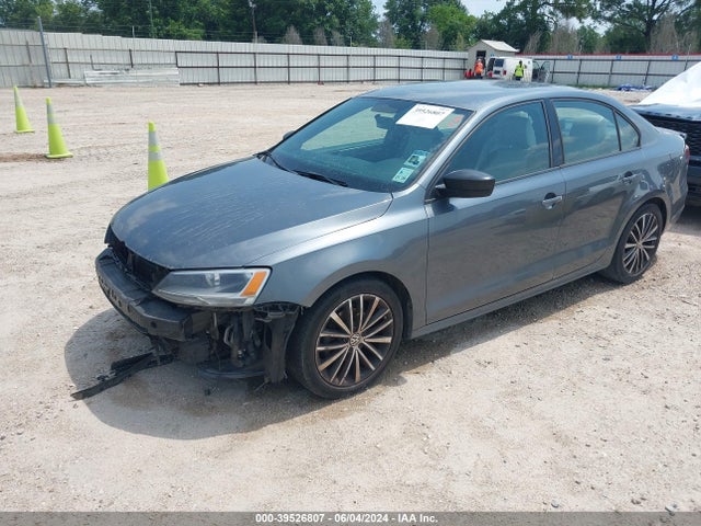 3VWD17AJ4GM347141 Volkswagen Jetta 1.8t Sport