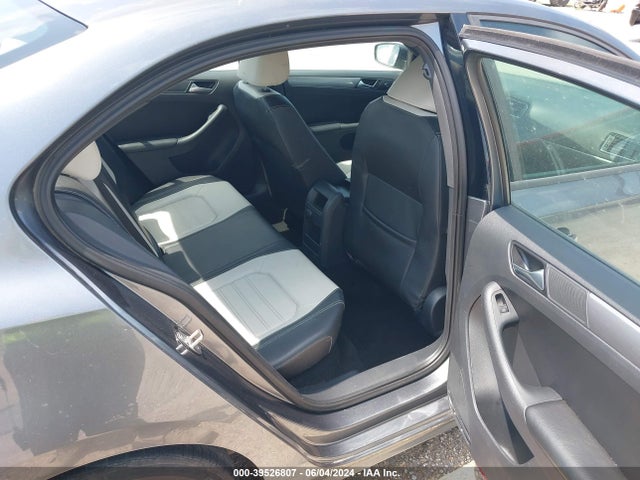 3VWD17AJ4GM347141 Volkswagen Jetta 1.8t Sport