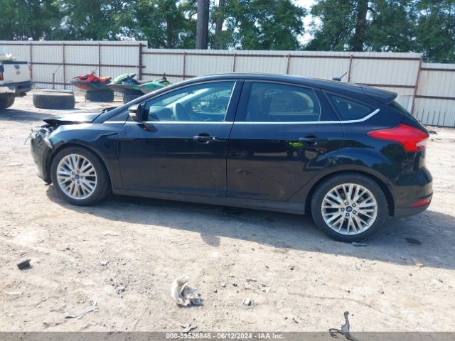 1FADP3N2XJL279374 Ford Focus Titanium