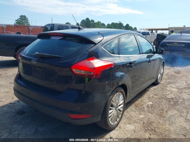 1FADP3N2XJL279374 Ford Focus Titanium