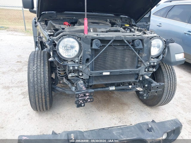 1C4GJXAN5MW817353 Jeep Wrangler Sport S 4x4