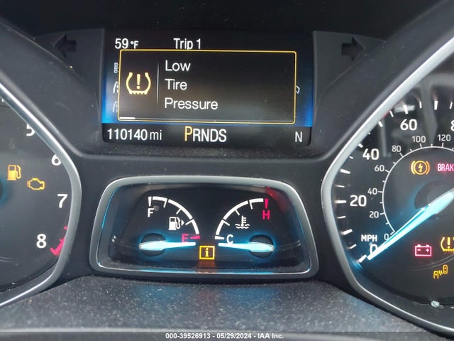 Ford ESCAPE SE 2017 1FMCU9GD2HUD29555 Image 7