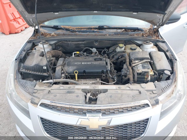 Chevrolet Cruze Ls Manual 2014 1G1PB5SH2E7171879 Image 10