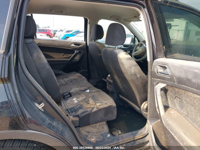 3VV1B7AX2NM037933 Volkswagen Tiguan 2.0t S