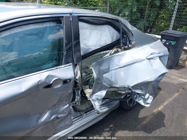 Toyota CAMRY SE 2020 4T1G11AK3LU972220 Image 6