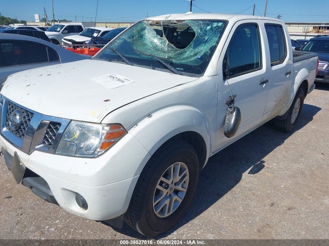 Nissan Frontier Sv 2018 1N6AD0ER0JN717385 Image 2