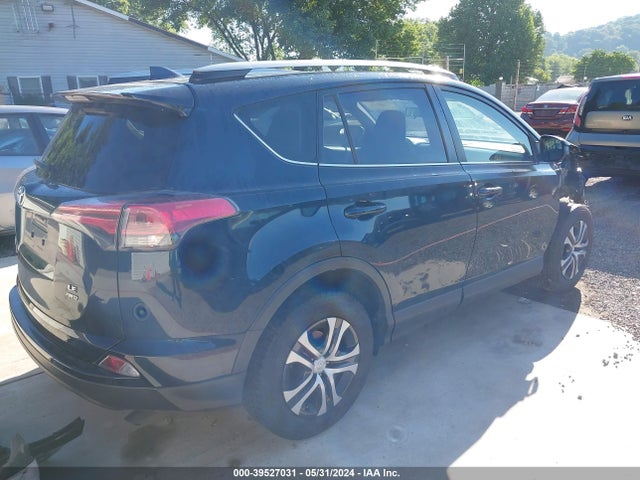 Toyota RAV4 LE 2018 JTMBFREVXJJ733913 Image 4