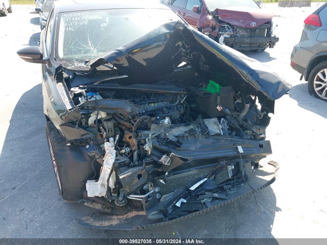 1VWBT7A3XHC068850 Volkswagen Passat 1.8t Se