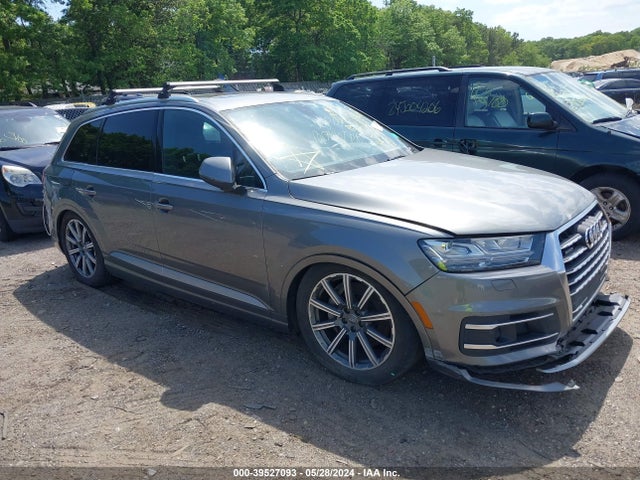 Audi Q7 3.0t Premium 2017 WA1VAAF74HD045566 Image 1