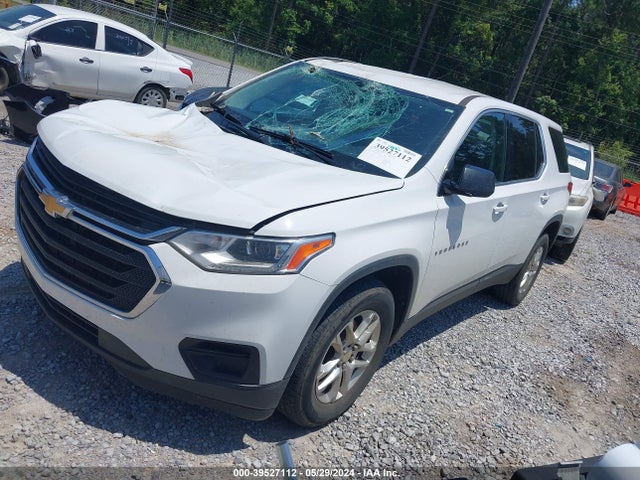Chevrolet Traverse Ls 2018 1GNERFKW4JJ246374 Image 2