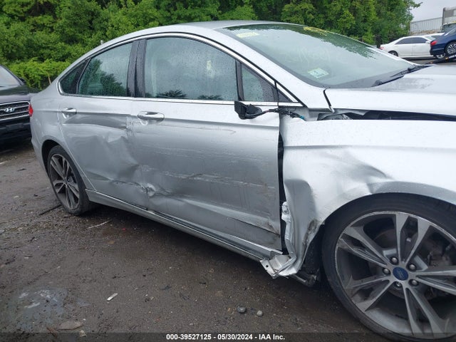 Ford Fusion Titanium 2019 3FA6P0D92KR206881 Image 6