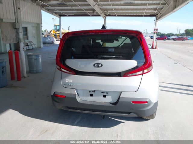 KNDJ23AU0L7051981 KIA SOUL LX