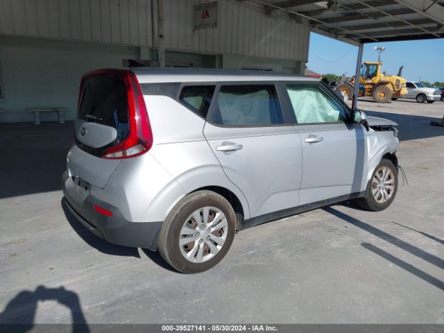KNDJ23AU0L7051981 KIA SOUL LX
