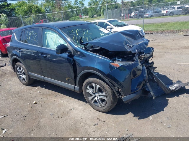 Toyota RAV4 LE 2017 2T3BFREV1HW688288 zdjęcie główne