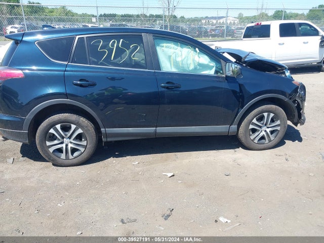 Toyota RAV4 LE 2017 2T3BFREV1HW688288 Image 14