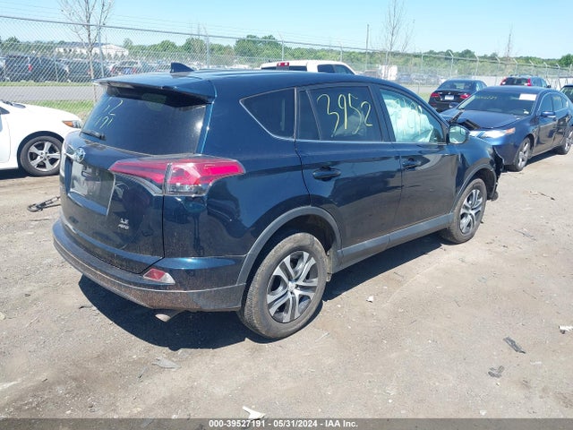 Toyota RAV4 LE 2017 2T3BFREV1HW688288 Image 4