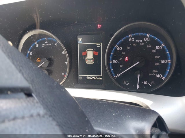 Toyota RAV4 LE 2017 2T3BFREV1HW688288 Image 7