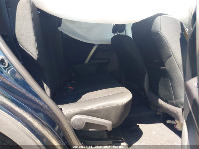 Toyota RAV4 LE 2017 2T3BFREV1HW688288 Image 8