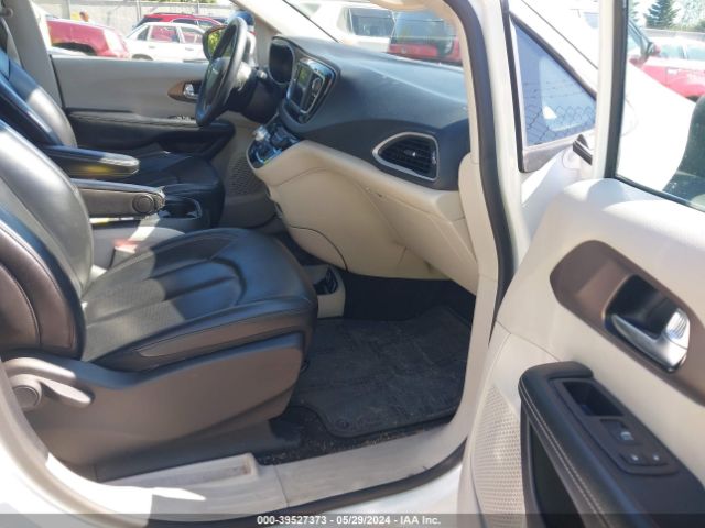 2C4RC1DG2MR534009 Chrysler Voyager Lxi