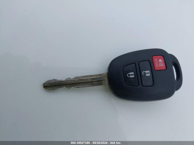 Toyota RAV4 LE 2014 2T3BFREV7EW188955 Image 11