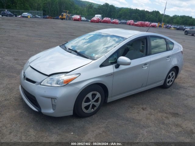 JTDKN3DU2F0406542 Toyota Prius Two