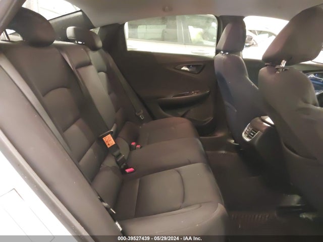 Chevrolet MALIBU LT 2018 1G1ZD5ST5JF227899 Image 8