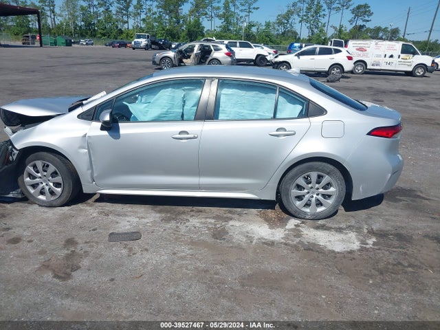 Toyota COROLLA LE 2021 5YFEPMAE5MP203299 Image 14