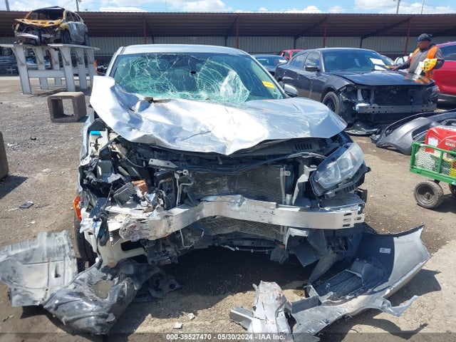 Honda Civic Lx 2018 19XFC2F51JE021271 Image 12