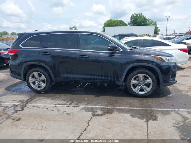Toyota Highlander Limited 2017 5TDYZRFH1HS221223 Image 13