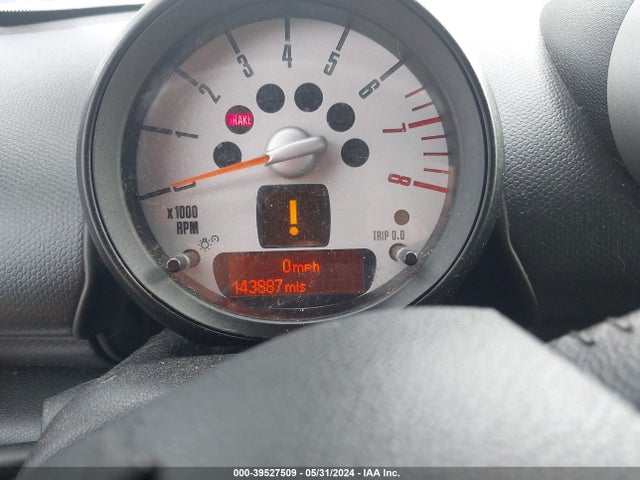 2011 MINI COOPER S COUNTRYMAN WMWZC5C51BWM10466 Photo 6
