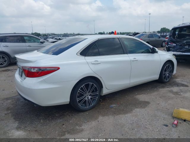 4T1BF1FKXGU162559 Toyota CAMRY SE