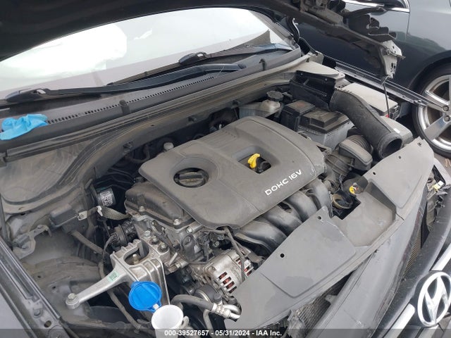 Hyundai Elantra Value Edition 2018 5NPD84LF0JH329495 Image 10