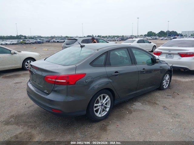 Ford FOCUS SE 2015 1FADP3F23FL384098 Image 4