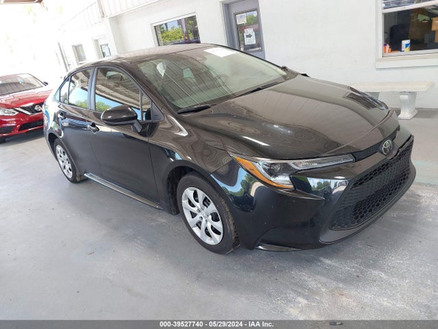 Toyota COROLLA LE 2022 5YFEPMAE9NP391150 головне зображення