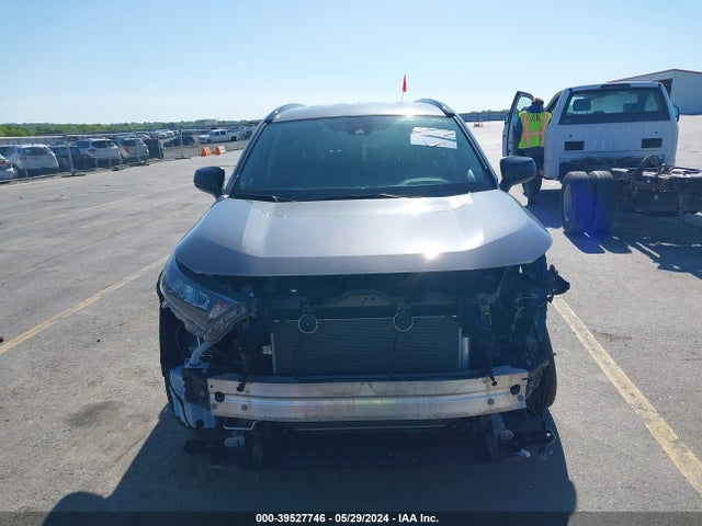 Toyota RAV4 LE 2019 2T3F1RFVXKW083594 Image 13