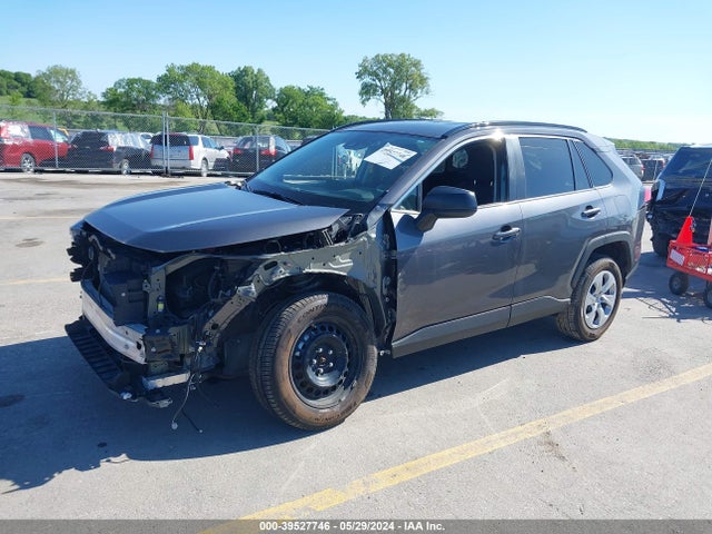 Toyota RAV4 LE 2019 2T3F1RFVXKW083594 Image 2