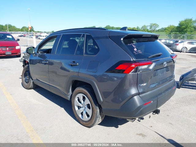 Toyota RAV4 LE 2019 2T3F1RFVXKW083594 Image 3