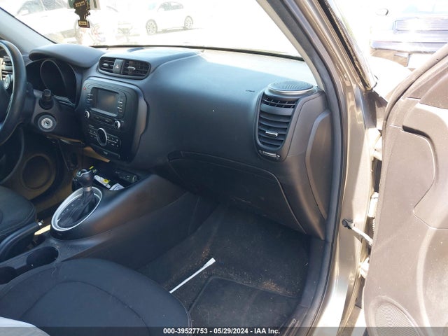 KIA SOUL + 2017 KNDJP3A56H7448130 Image 5